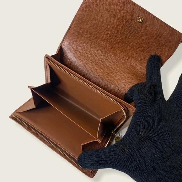 Louis Vuitton Monogram Compact Wallet - Picture 5 of 11